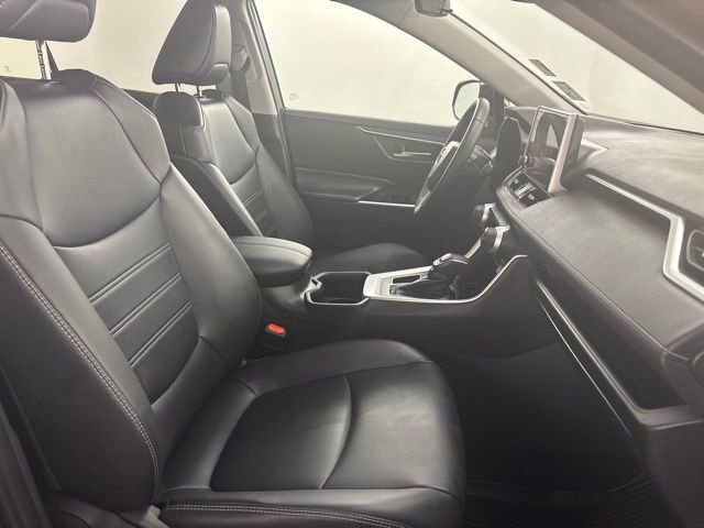 Used 2024 Toyota RAV4 XLE Premium image 18