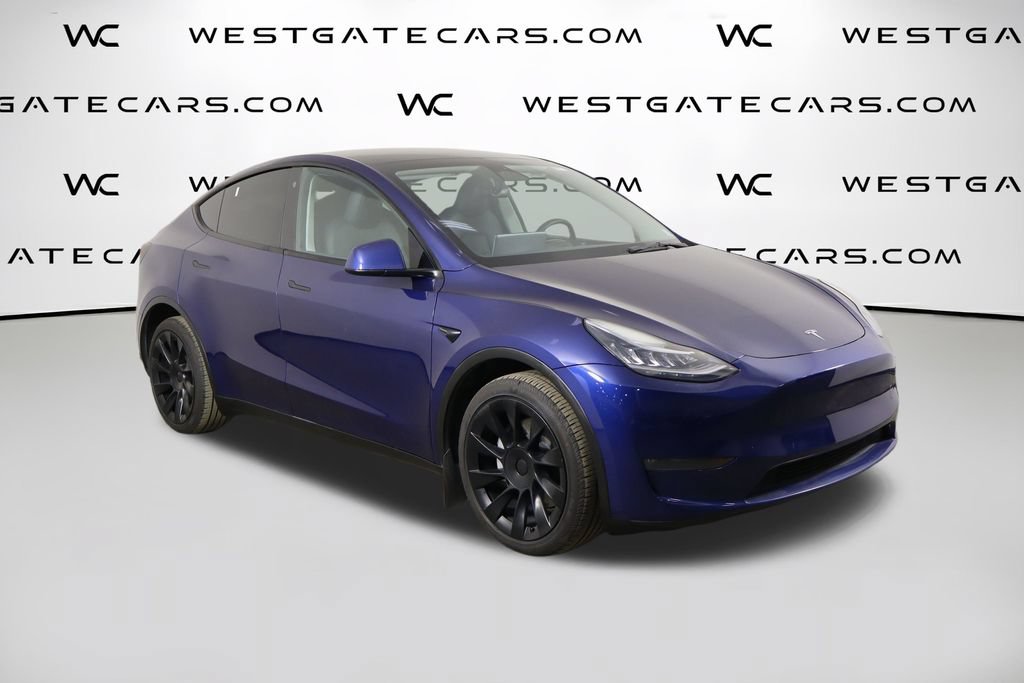 Used 2023 Tesla Model Y Long Range AWD/4WD image 45