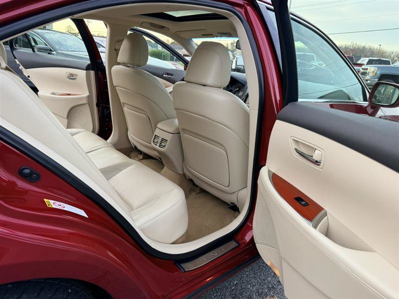 Used 2011 Lexus ES 350 FWD image 15