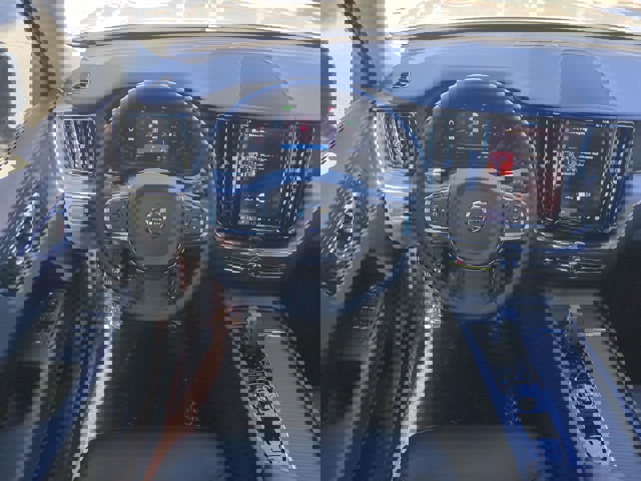 Used 2025 Volvo XC60 T8 Core w/ Protection Package Premier image 15