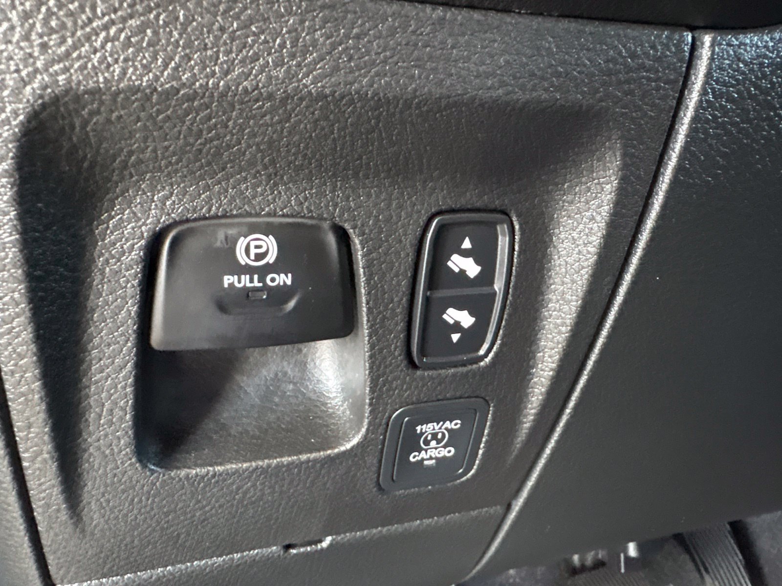 Used 2025 RAM 1500 Lone Star AWD/4WD image 13