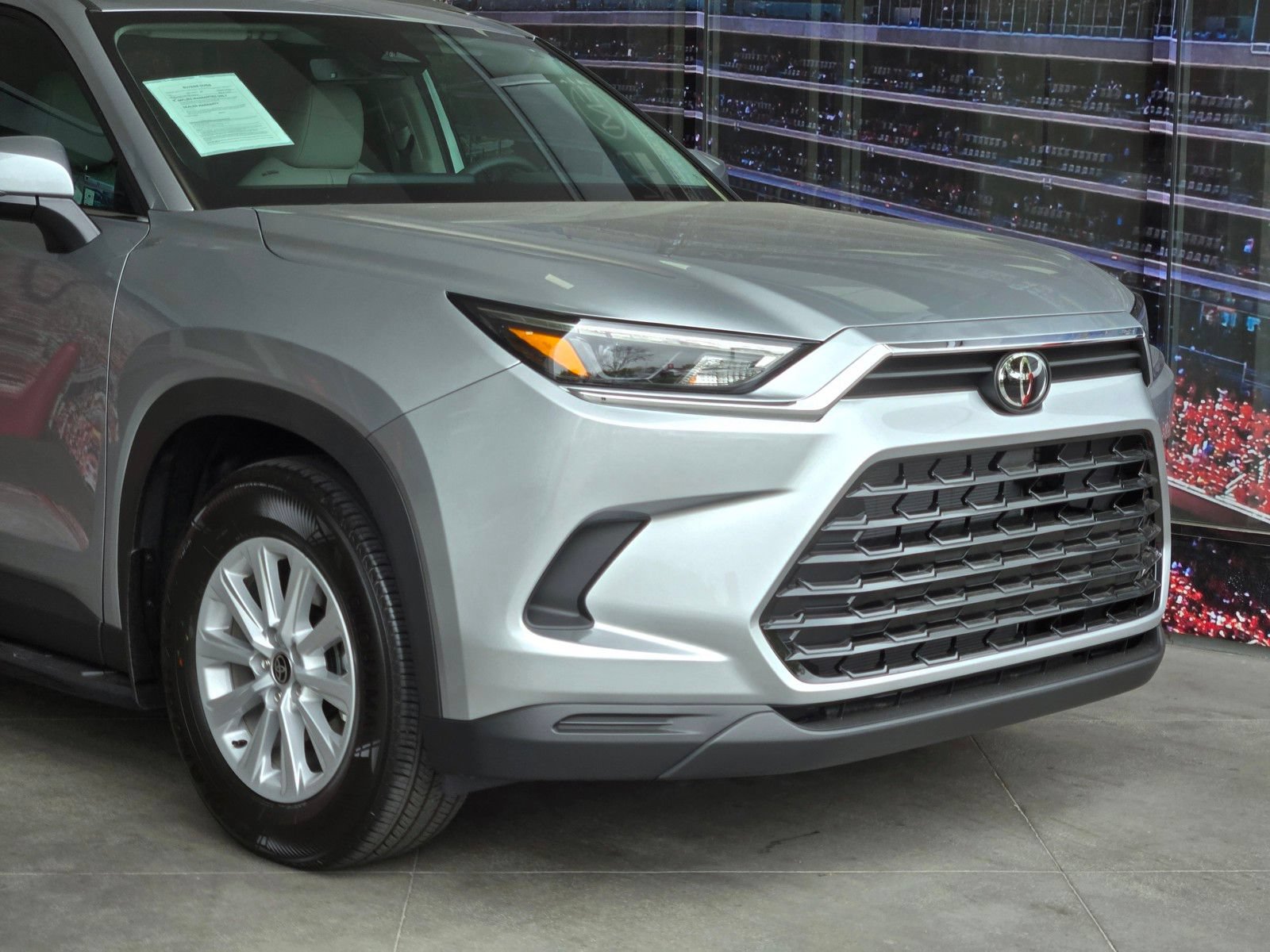 Certified 2026 Toyota Grand Highlander FWD image 2