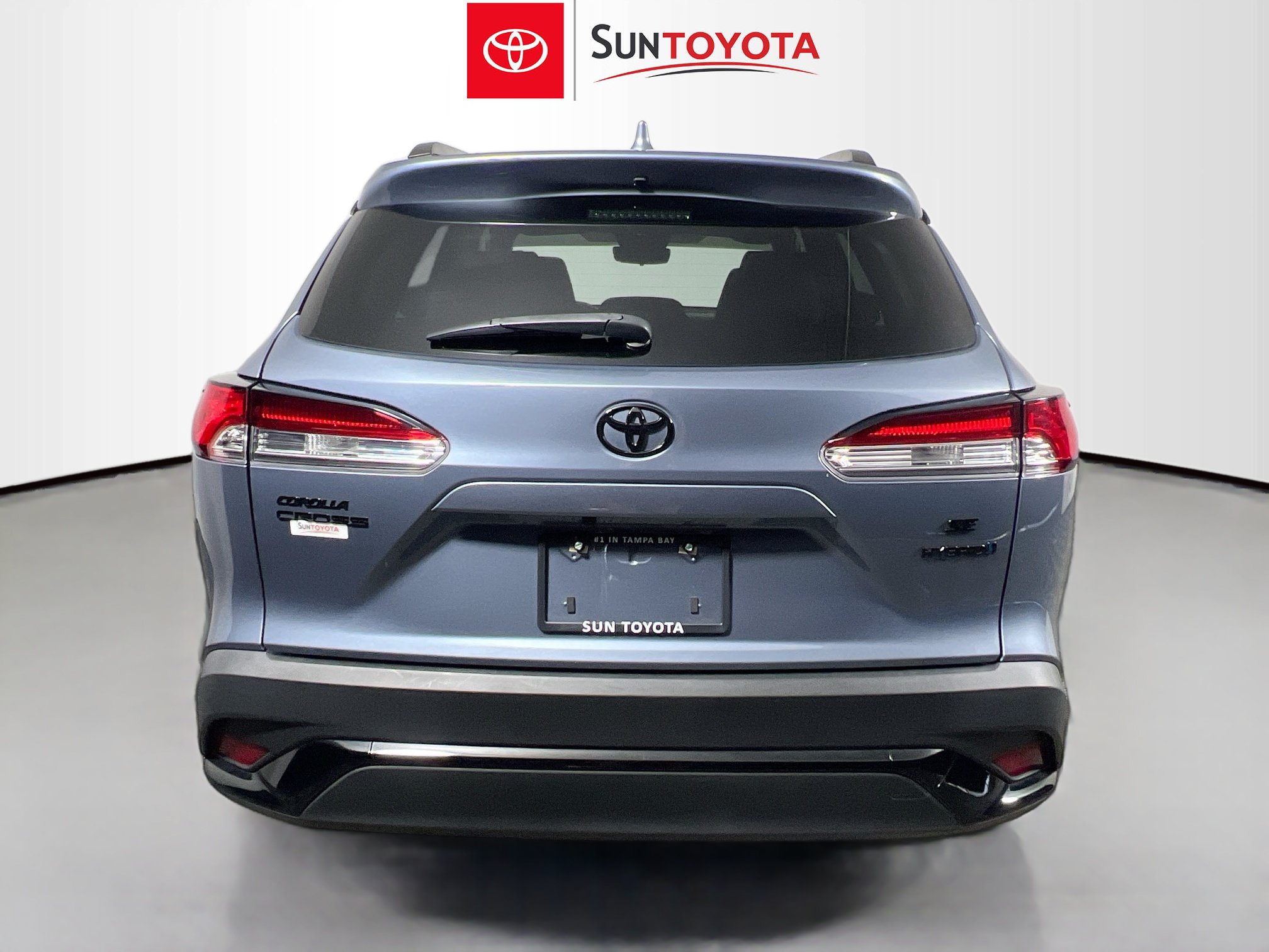 Used 2024 Toyota Corolla Cross AWD Hybrid image 5