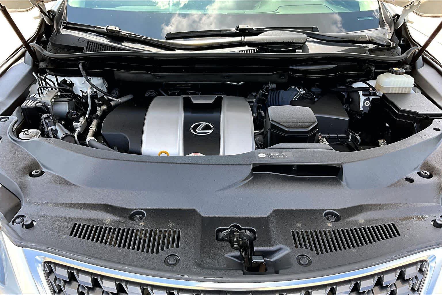 Certified 2022 Lexus RX 350L FWD w/ Premium Package image 32