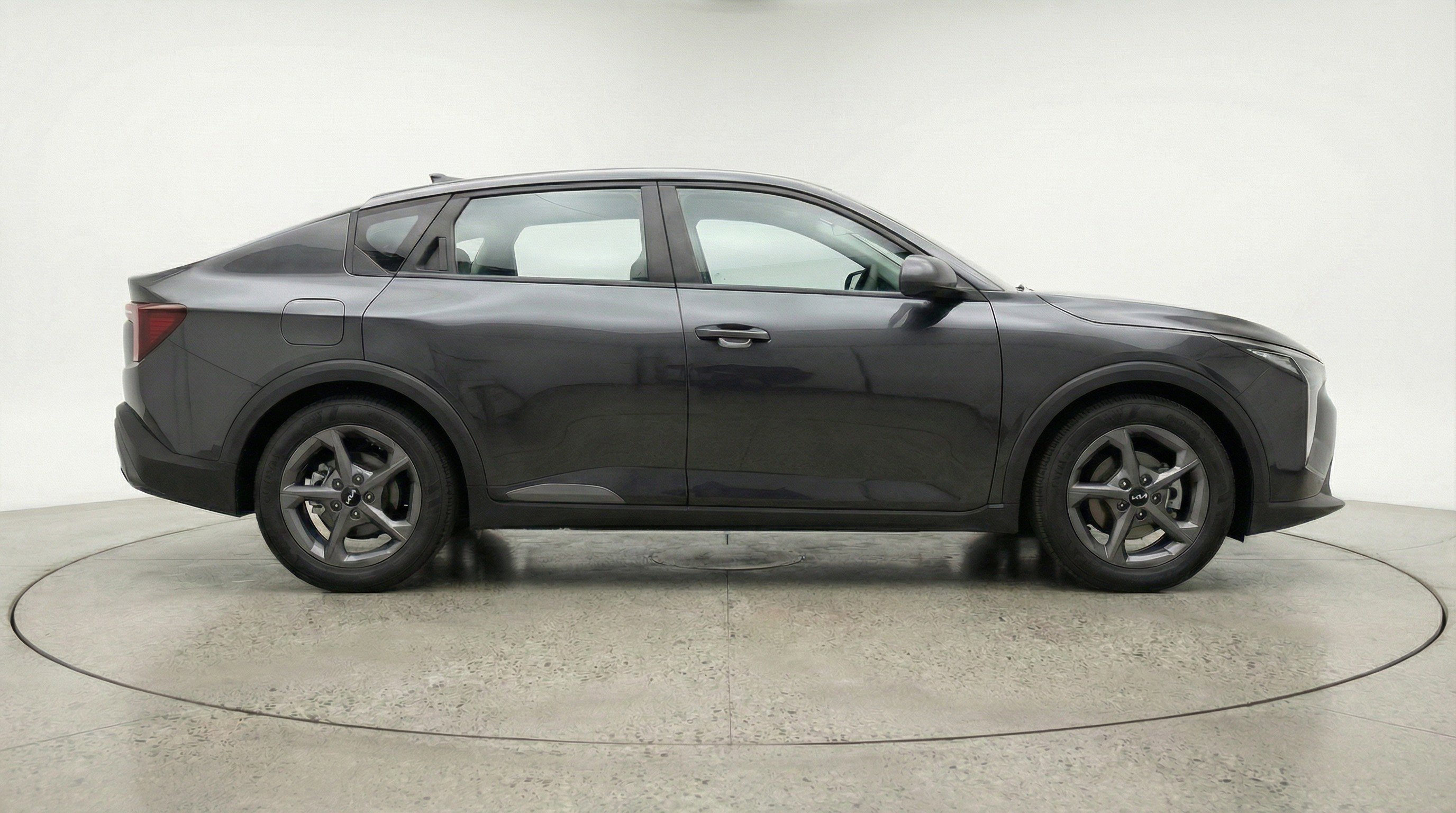 Used 2025 Kia K4 FWD image 11