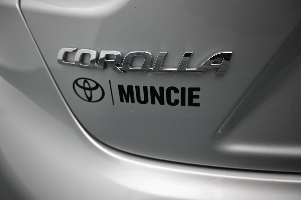 Used 2023 Toyota Corolla LE FWD image 35