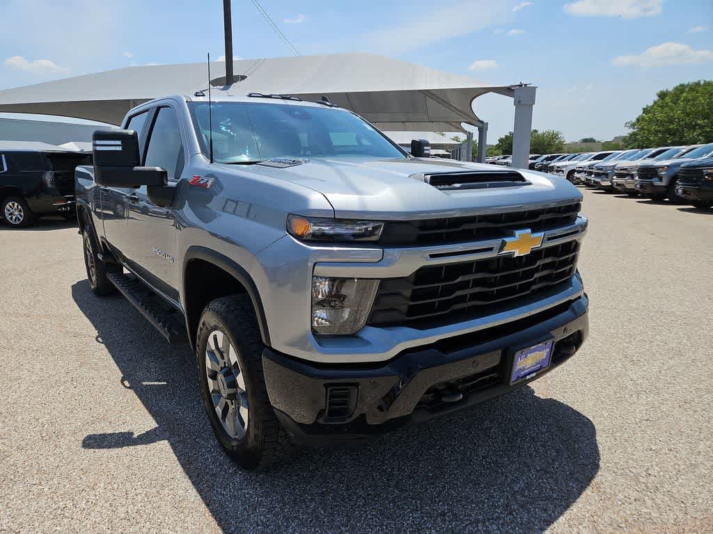 Used 2025 Chevrolet Silverado 2500 Custom w/ Custom Value Package AWD/4WD video 2