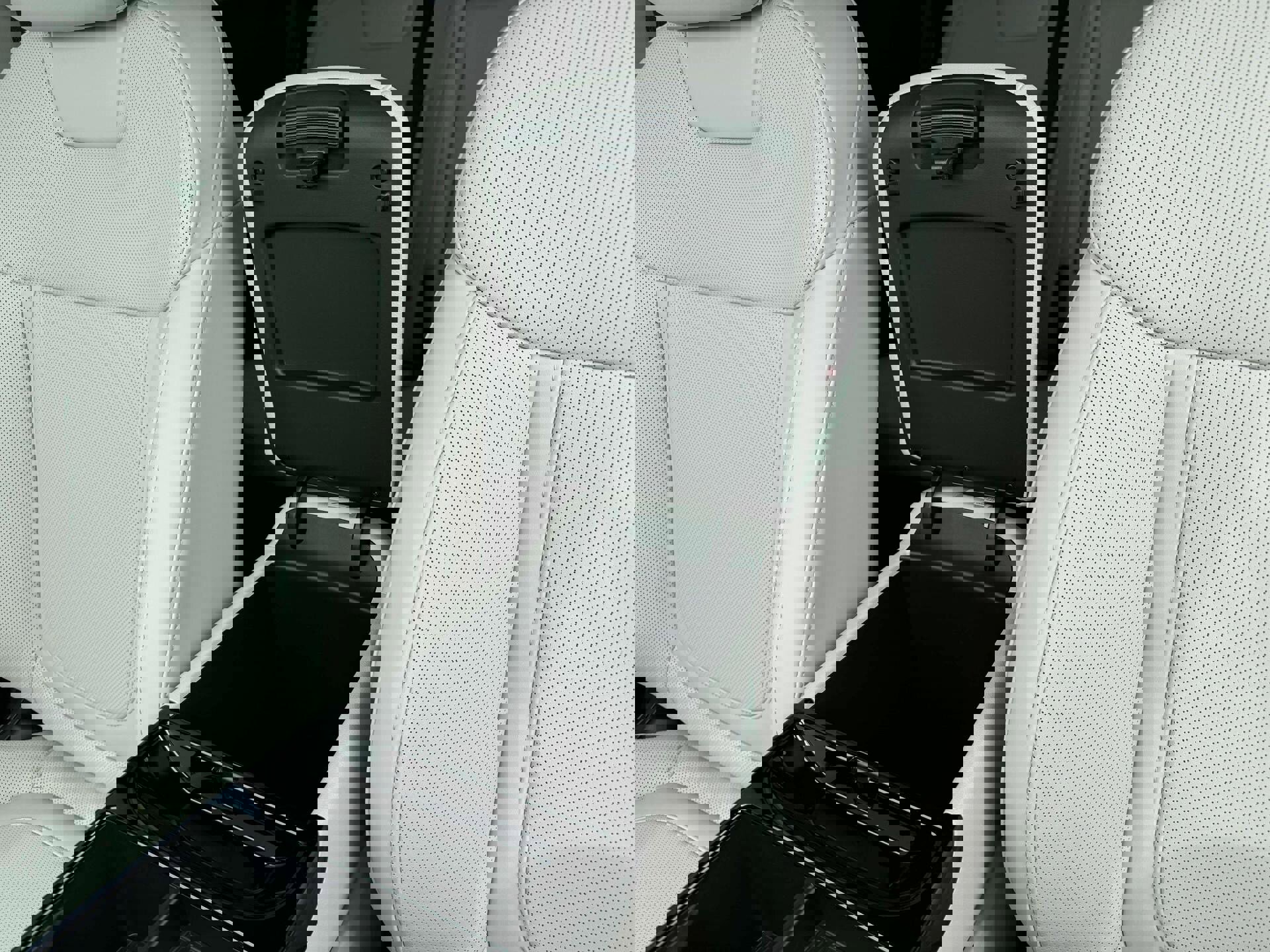 New 2025 Hyundai Tucson SEL image 18