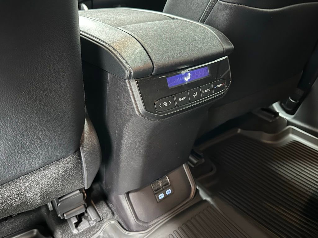 Used 2025 Toyota Highlander XSE image 52