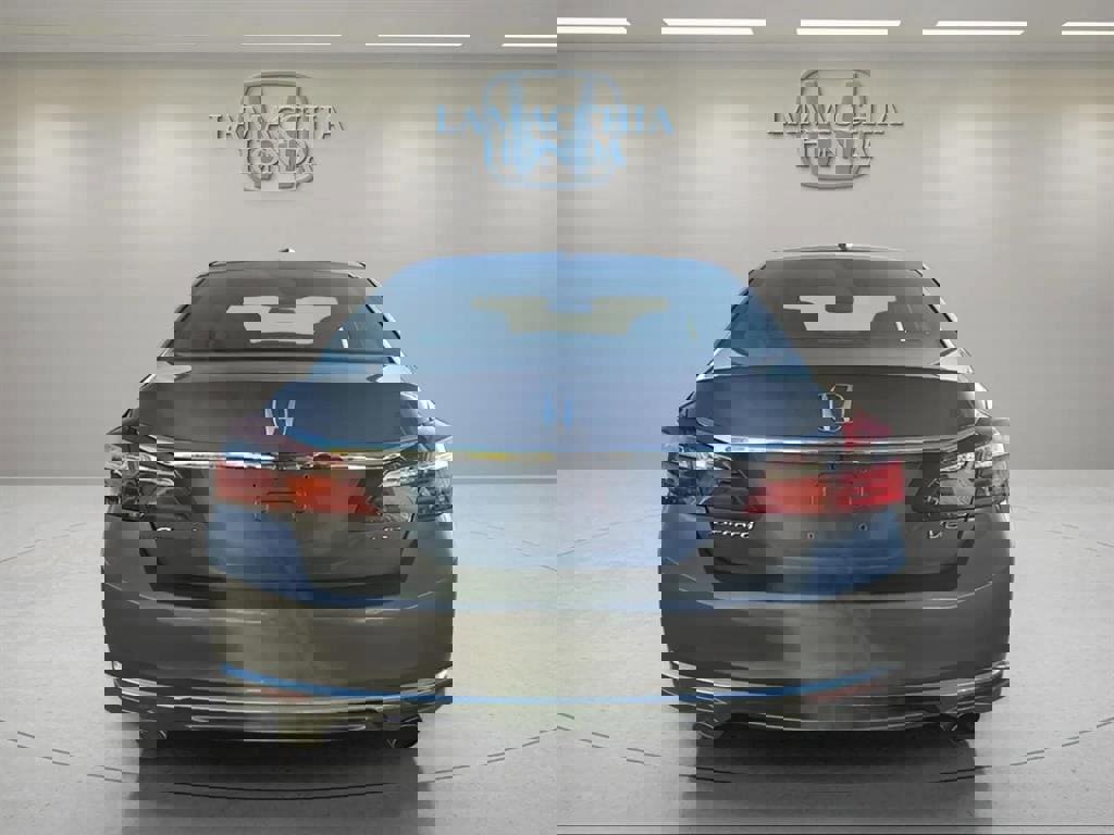 Used 2017 Honda Accord EX-L image 4