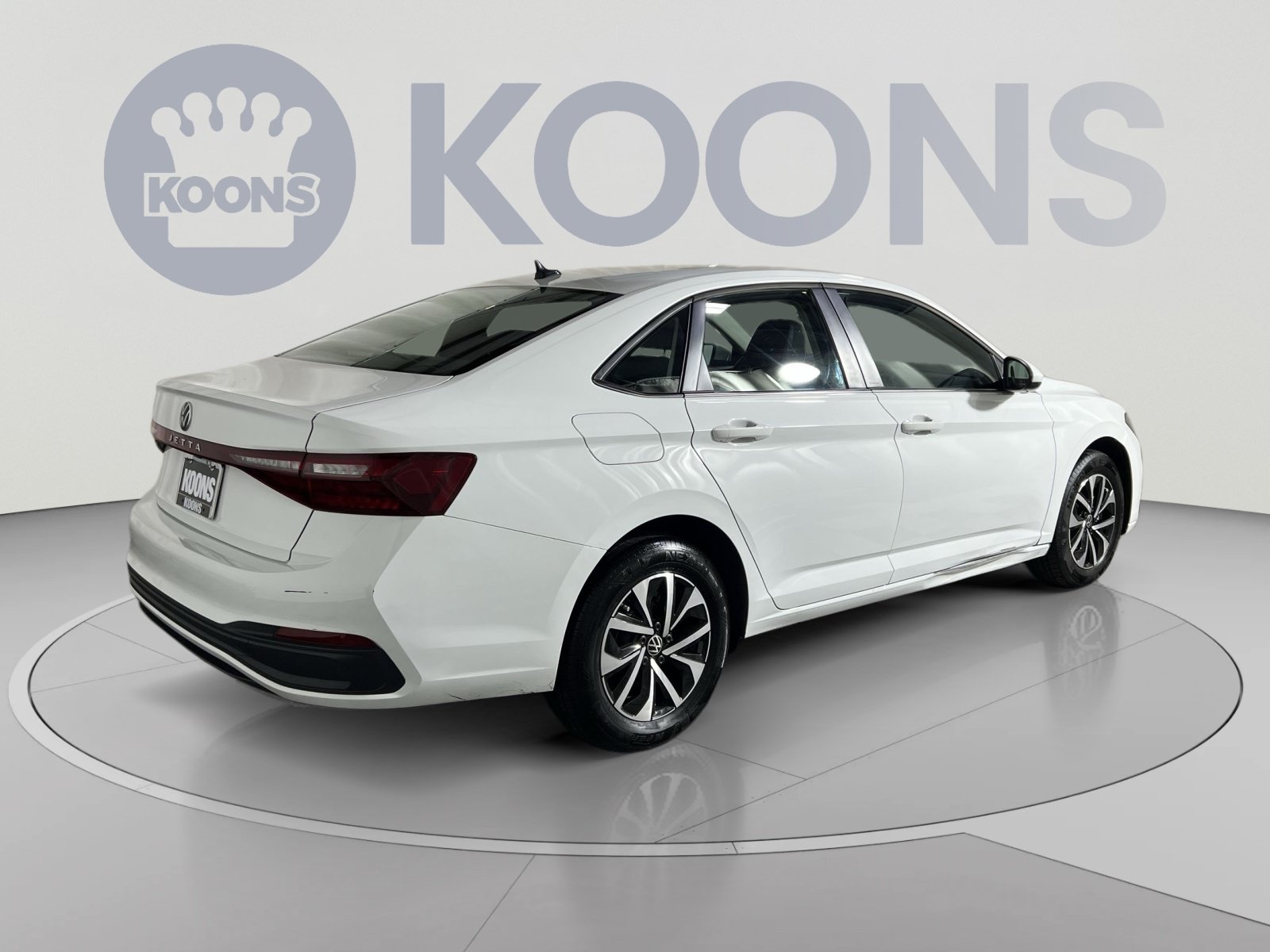 Used 2025 Volkswagen Jetta S FWD image 7