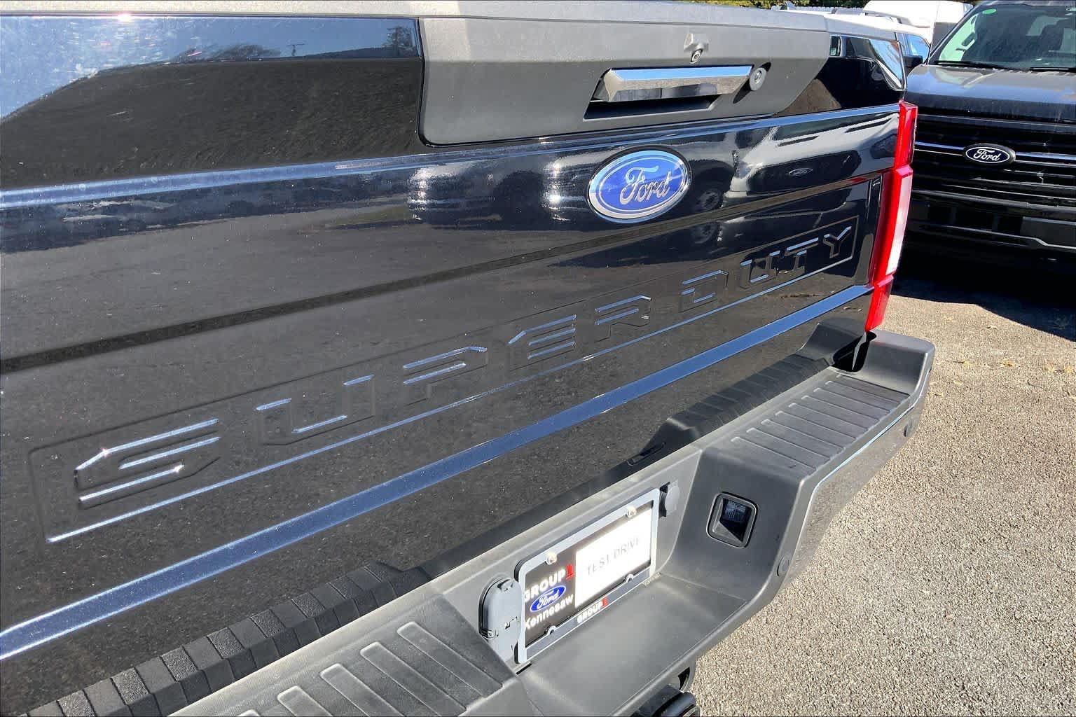 Used 2020 Ford F250 XLT w/ XLT Premium Package AWD/4WD image 29