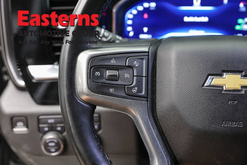 Used 2023 Chevrolet Silverado 1500 LT AWD/4WD image 15