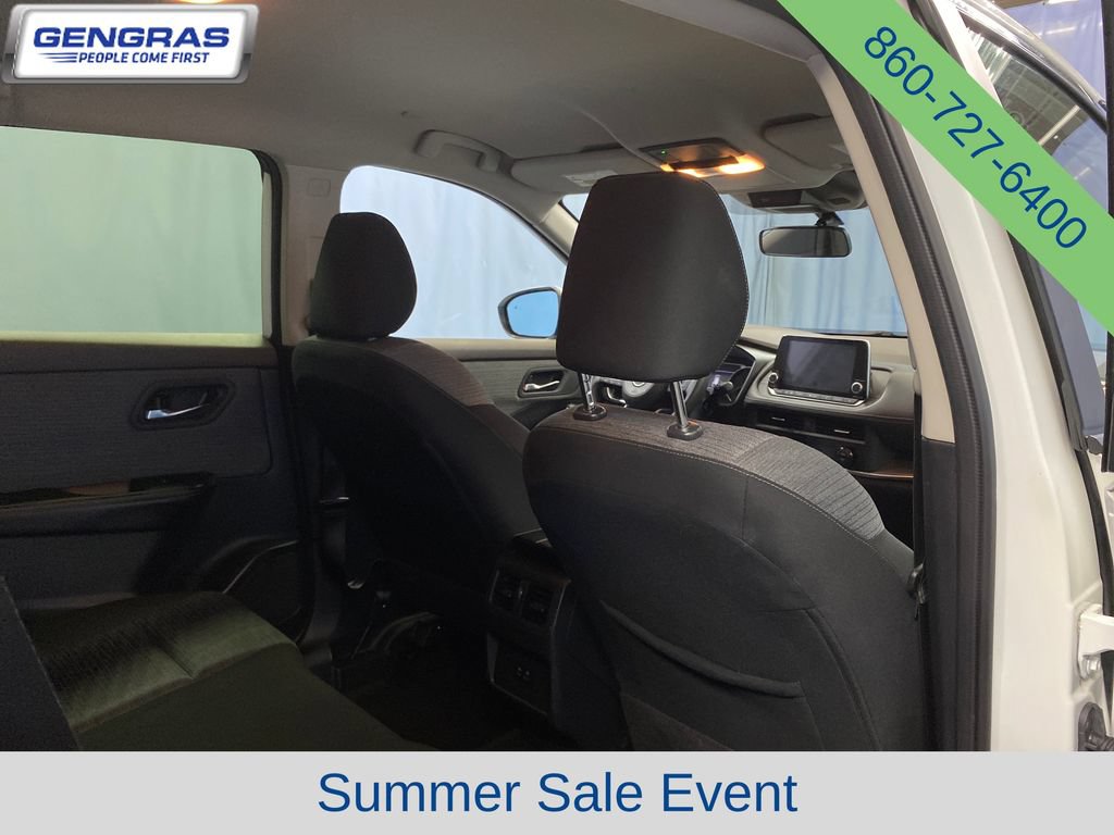 Used 2023 Nissan Rogue SV AWD/4WD image 35