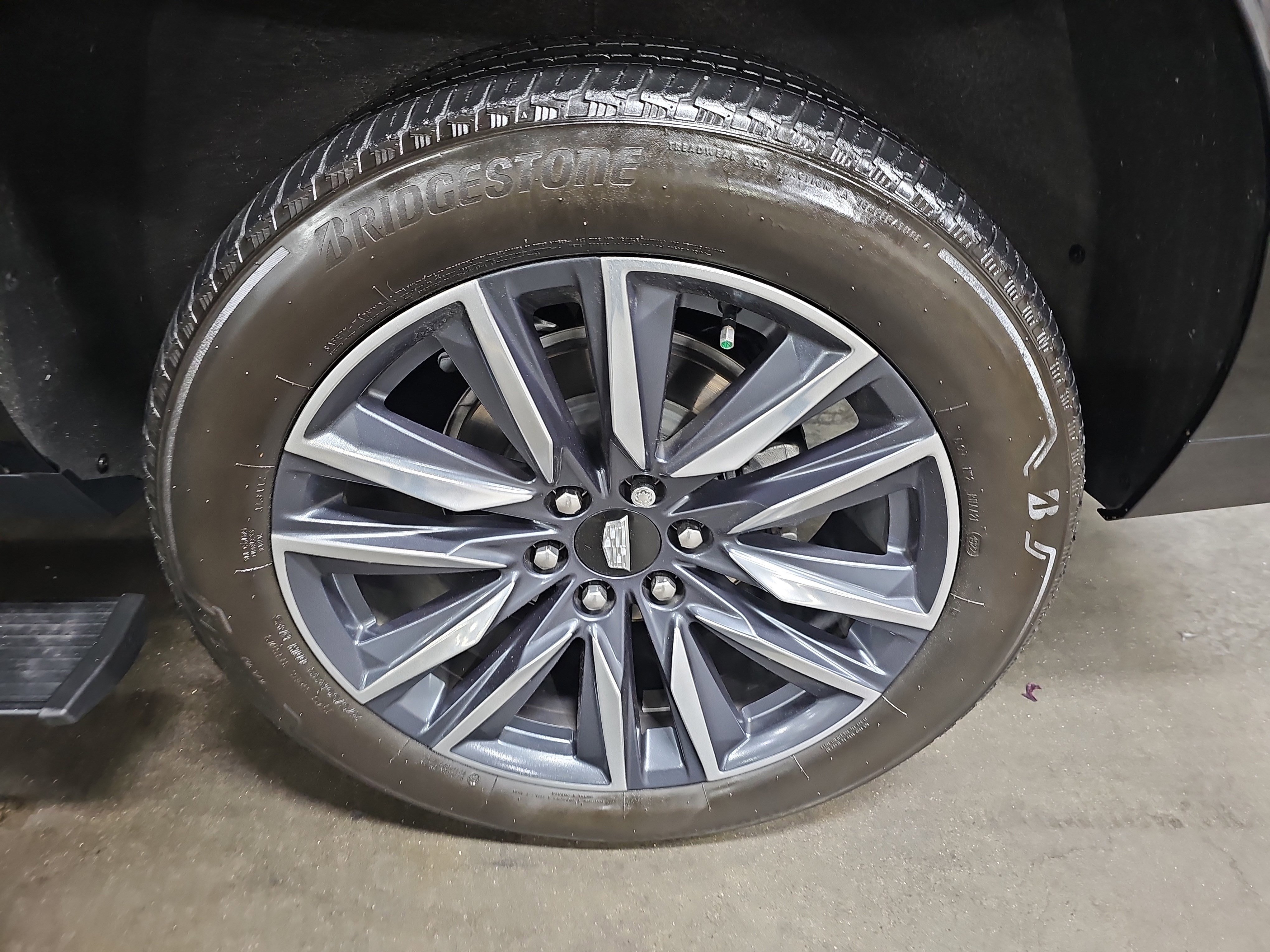 Used 2023 Cadillac Escalade Sport w/ Touring Package AWD/4WD image 35