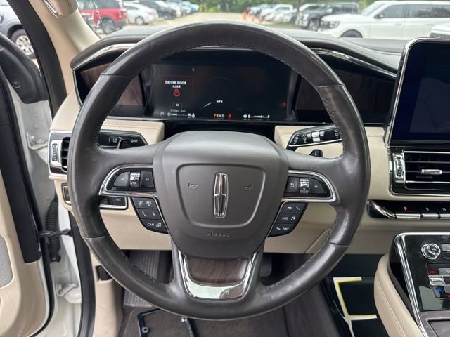 Used 2020 Lincoln Navigator Reserve w/ Luxury Package AWD/4WD image 21