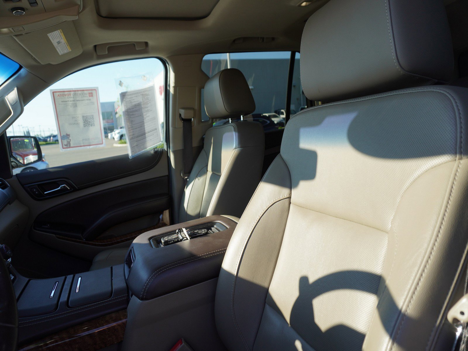 Used 2020 Chevrolet Tahoe Premier w/ Max Trailering Package image 27