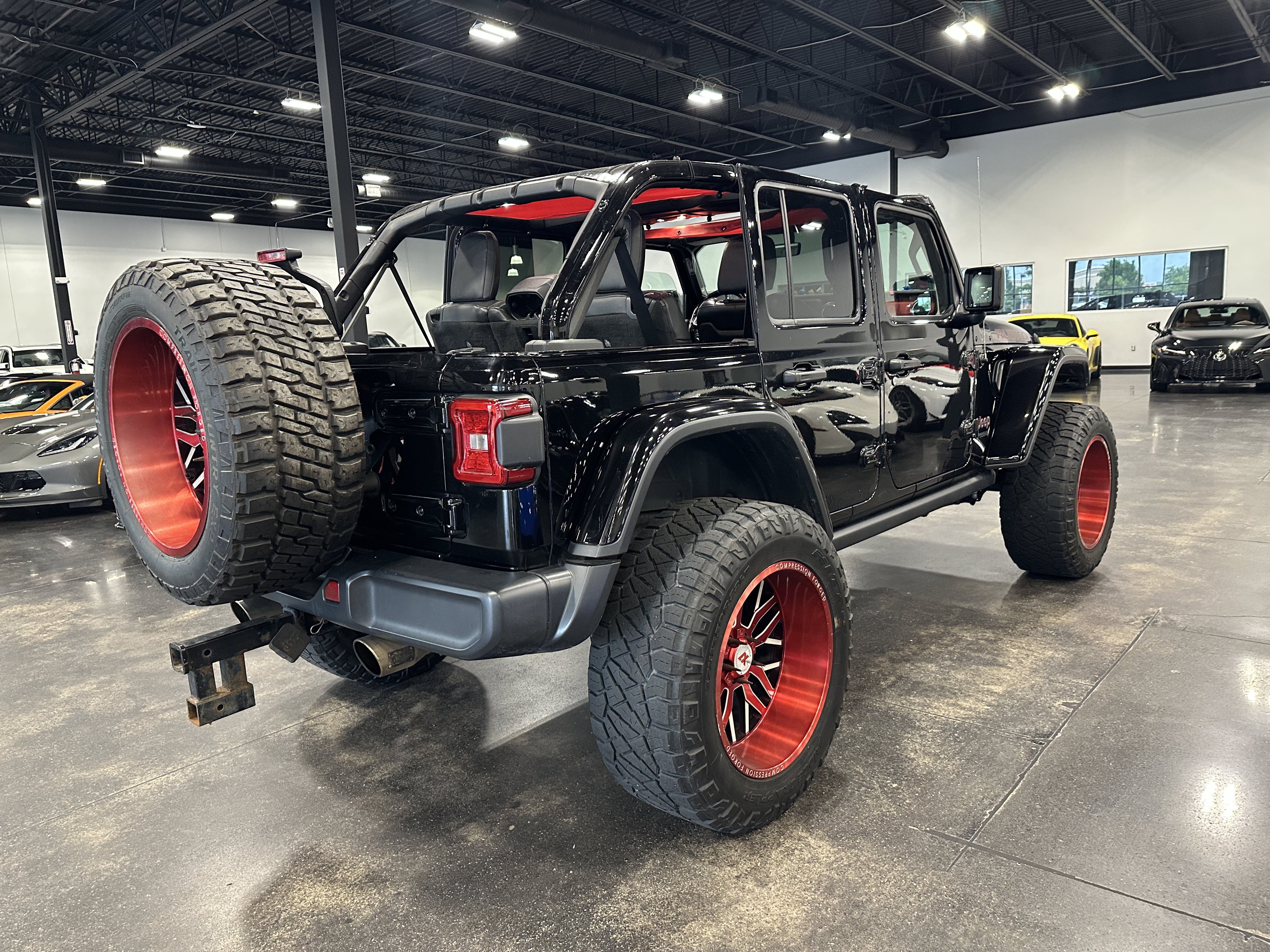 Used 2020 Jeep Wrangler Unlimited Rubicon AWD/4WD image 7