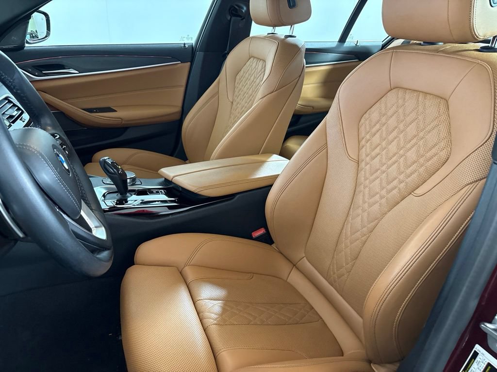 Certified 2023 BMW 530i w/ Premium Package RWD image 22