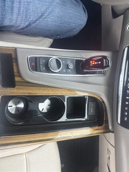Used 2021 Cadillac Escalade Sport Platinum image 34