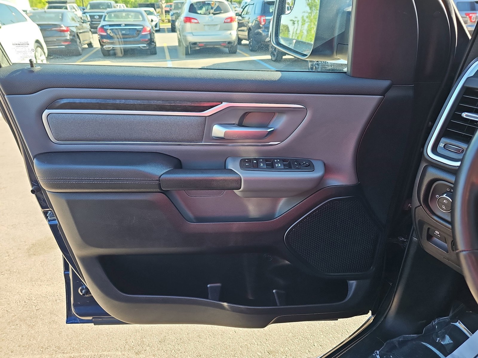Used 2022 RAM 1500 Big Horn AWD/4WD image 55