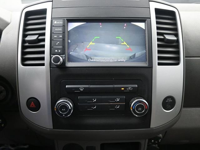 Used 2019 Nissan Frontier SV image 12