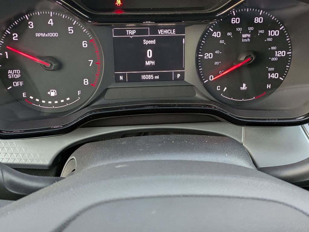 Used 2025 Chevrolet Trax LS image 15