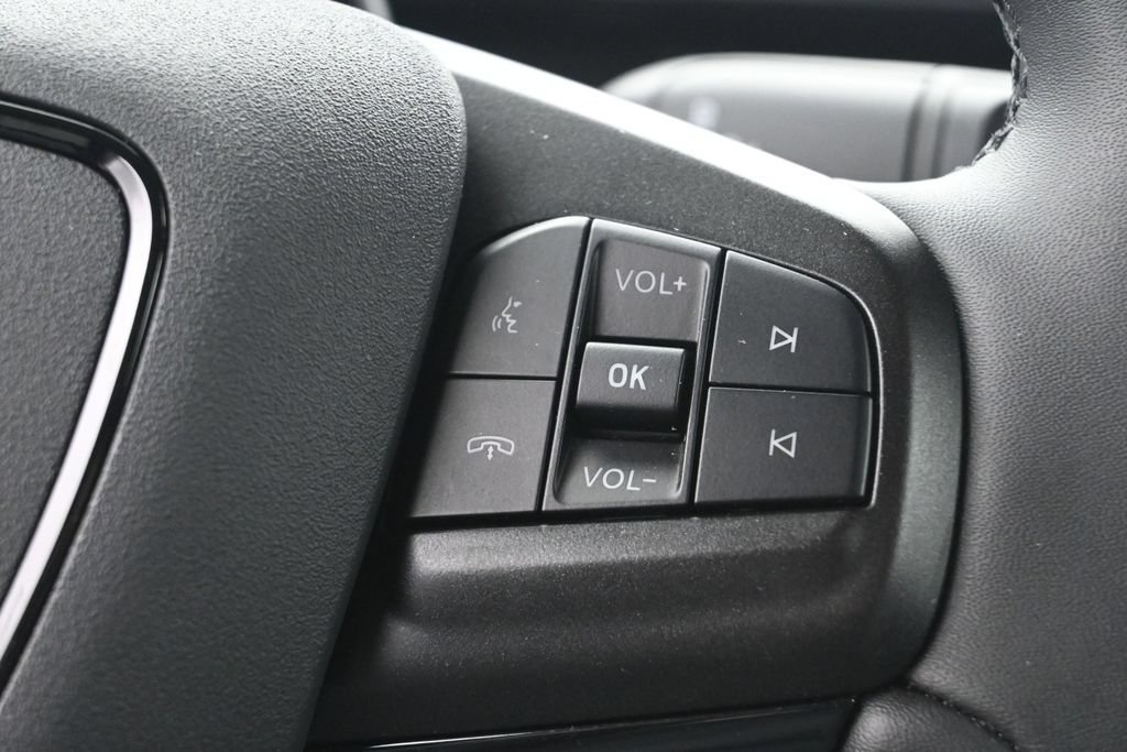 Used 2025 Ford Mustang Mach-E Premium AWD/4WD image 19