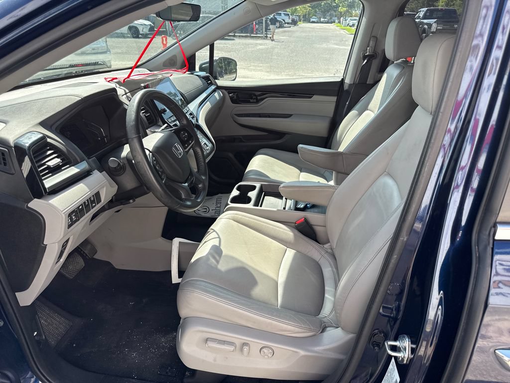 Used 2023 Honda Odyssey Touring image 10