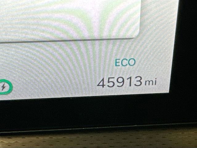 Used 2023 Genesis GV60 Advanced image 17