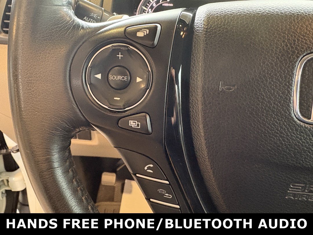 Used 2017 Honda Pilot Touring image 13