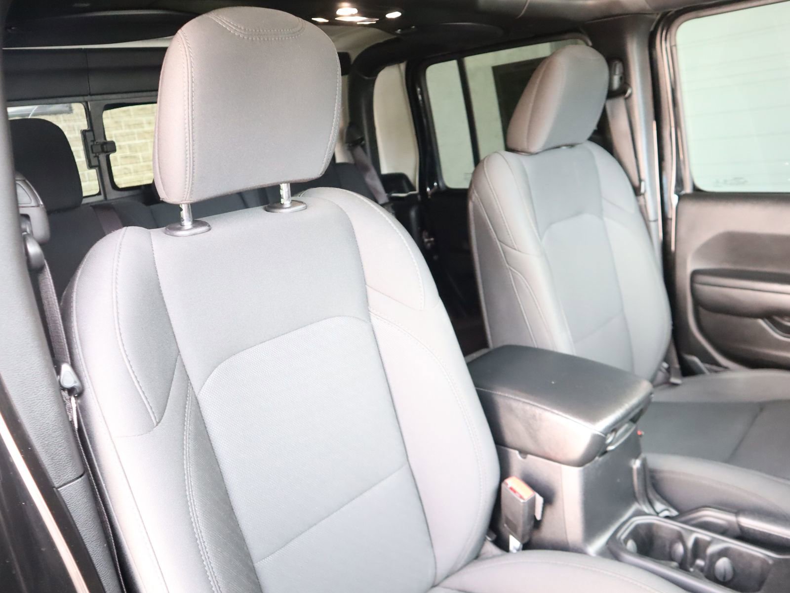 Used 2021 Jeep Gladiator Sport image 53