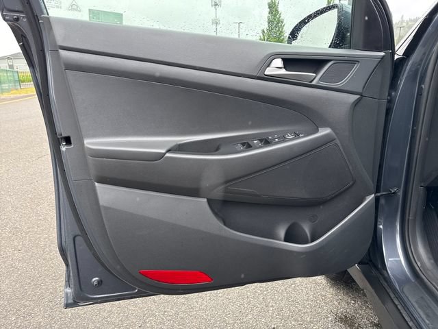 Used 2019 Hyundai Tucson SE AWD/4WD image 16