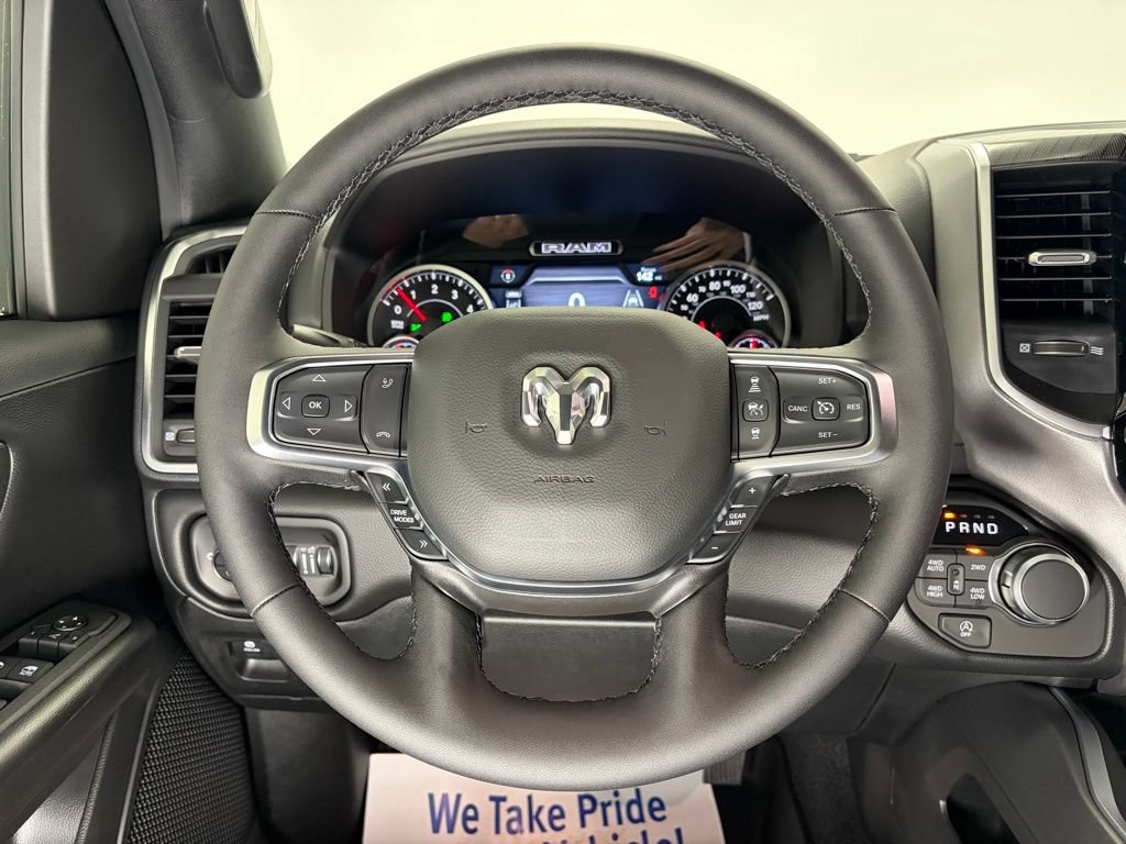 New 2026 RAM 1500 Big Horn AWD/4WD image 13