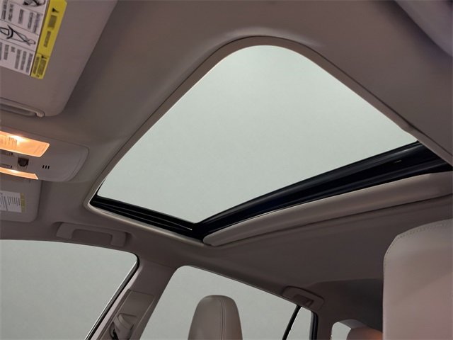 Used 2018 Toyota RAV4 XLE image 25