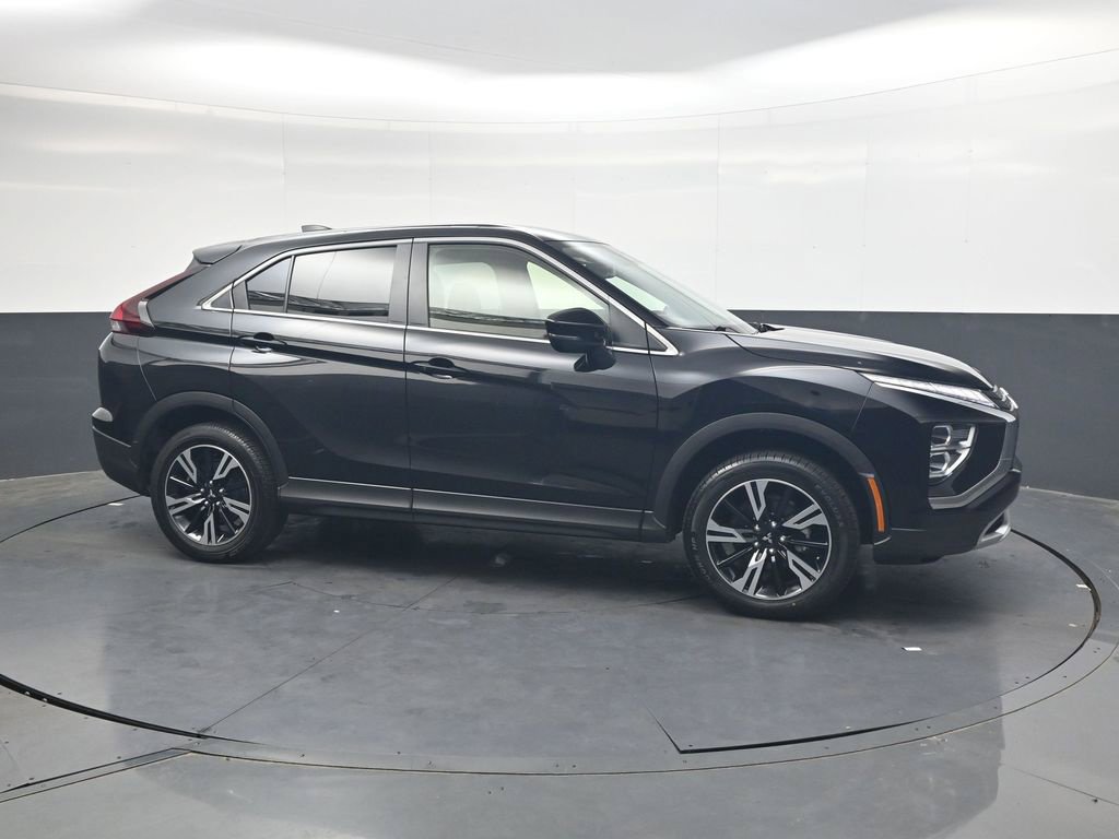 Used 2025 Mitsubishi Eclipse Cross SE AWD/4WD image 4