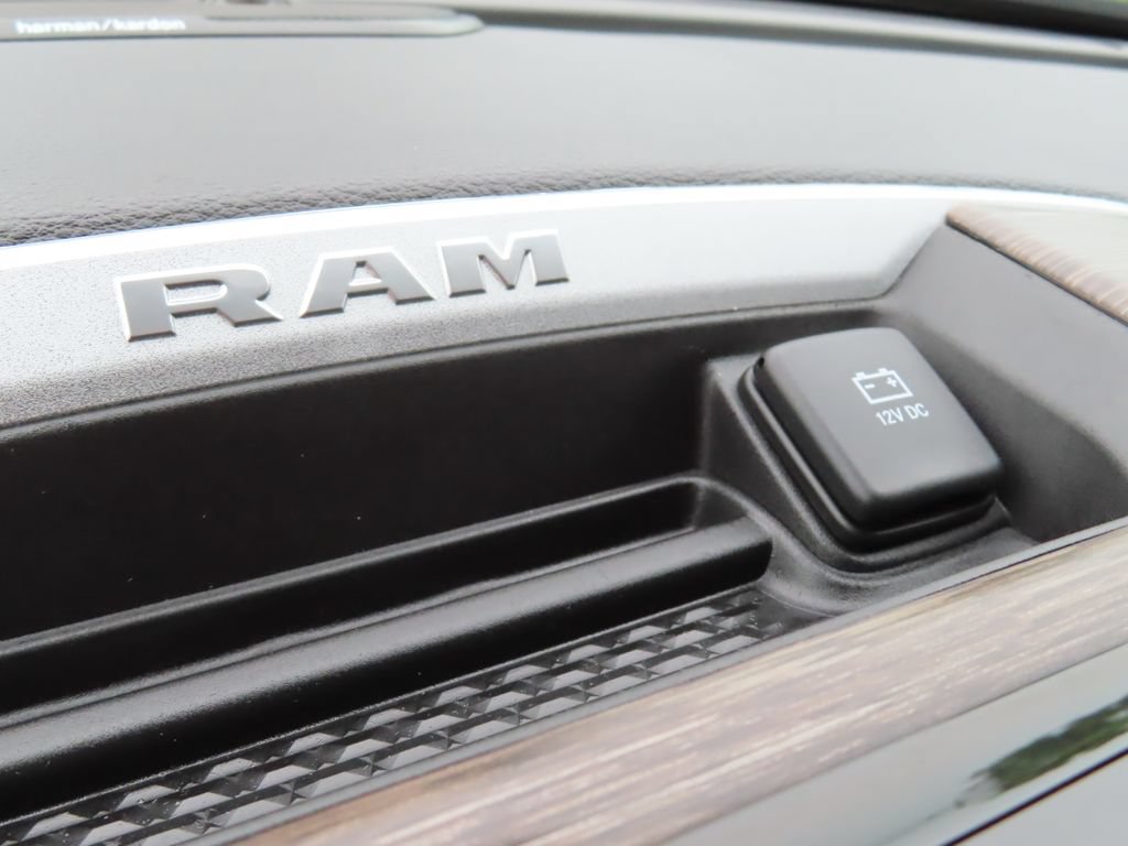 Certified 2020 RAM 2500 Laramie AWD/4WD image 11