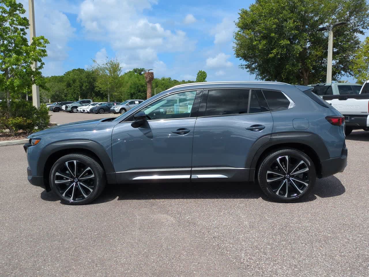 Used 2025 MAZDA CX-50 2.5 Turbo w/ Accent Package AWD/4WD image 3