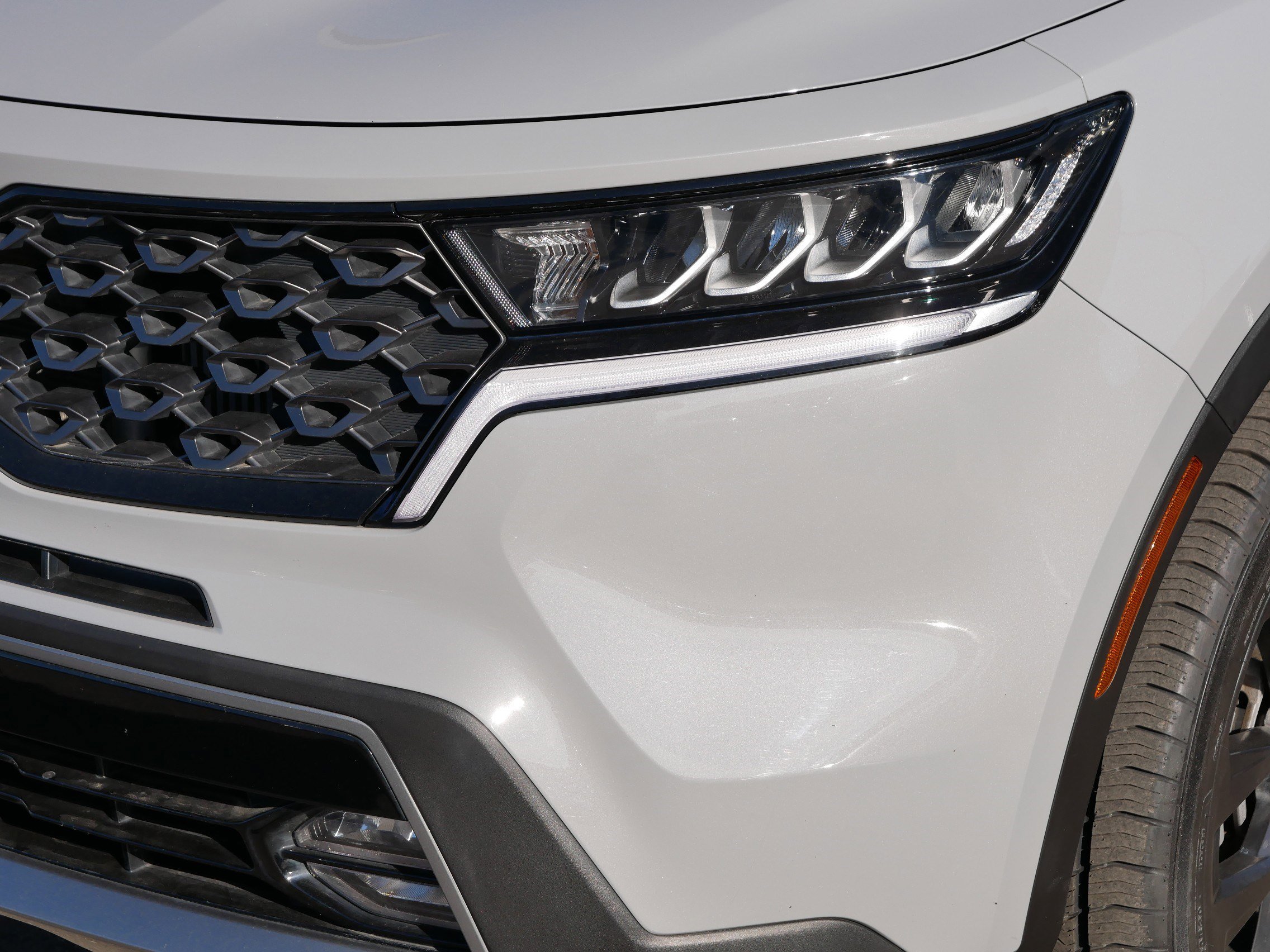 Certified 2022 Kia Sorento X-Line EX image 16