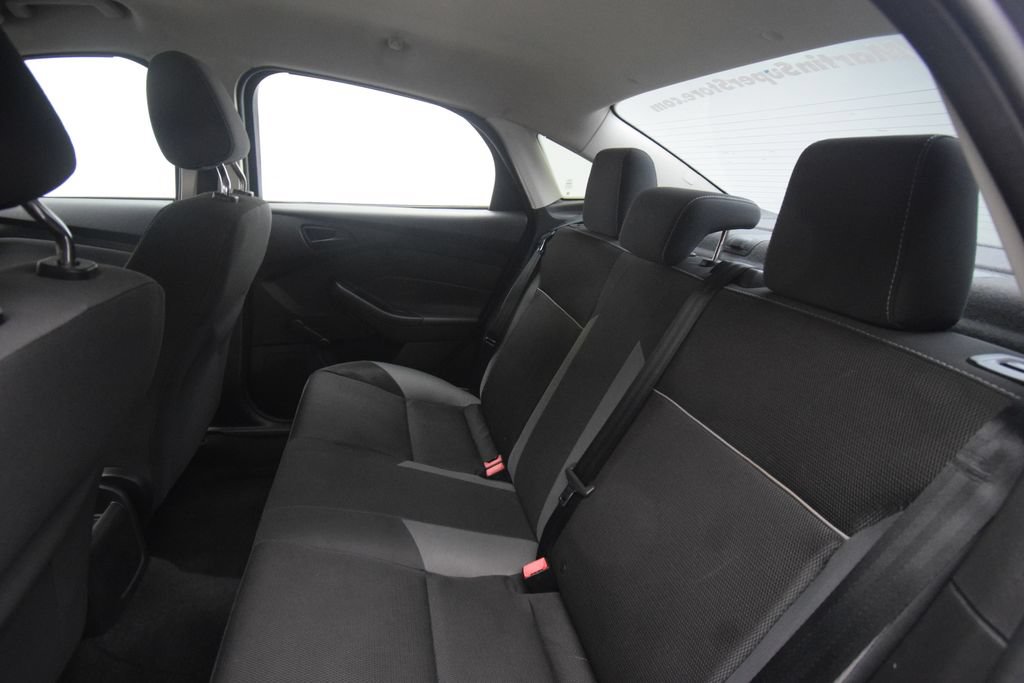 Used 2013 Ford Focus S FWD image 17