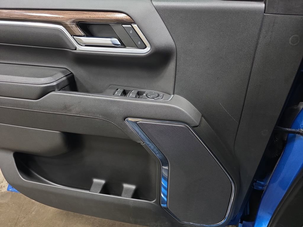 Certified 2023 Chevrolet Silverado 1500 RST AWD/4WD image 27