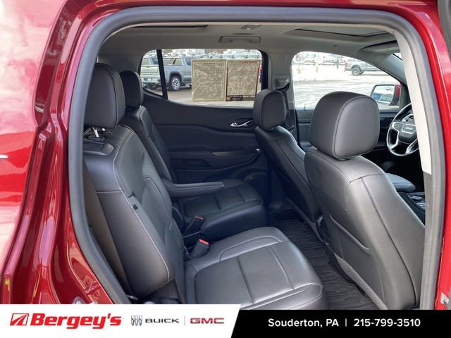 Used 2020 GMC Acadia SLT w/ Driver Alert Package II image 24