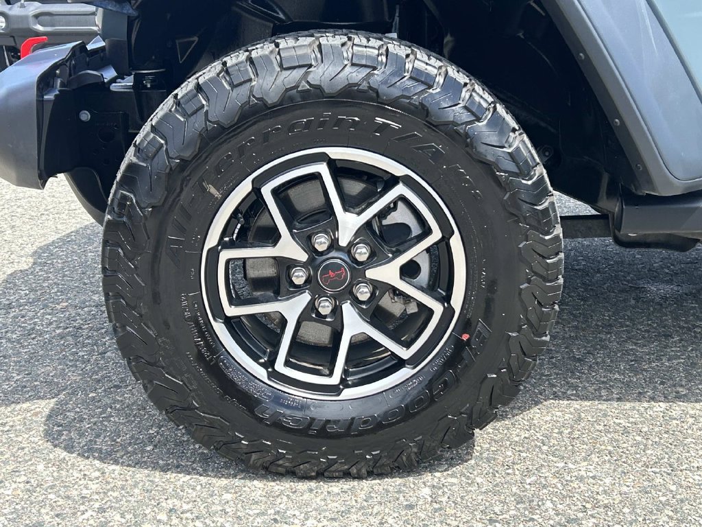 Used 2026 Jeep Wrangler Unlimited Rubicon AWD/4WD image 9