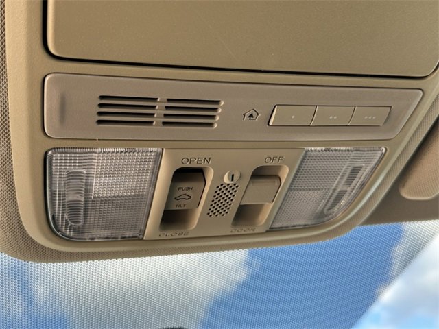 Used 2017 Honda Accord SE image 30