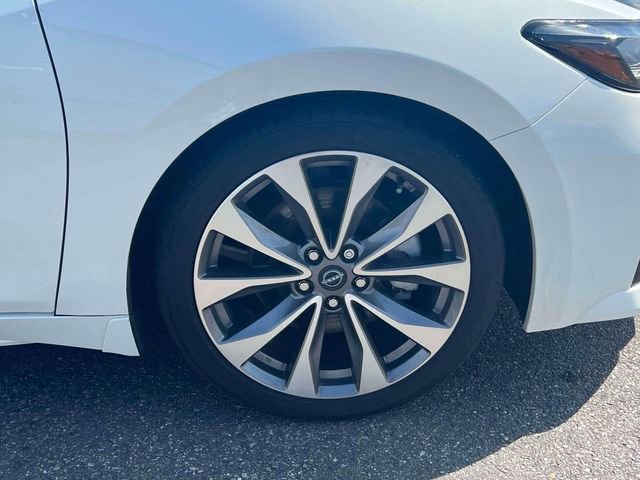 Used 2023 Nissan Maxima Platinum w/ Sport Mat Group FWD image 14