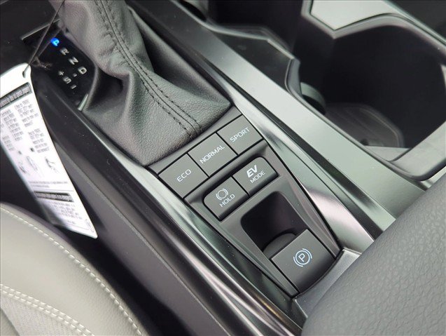 Used 2026 Toyota Camry SE FWD image 22