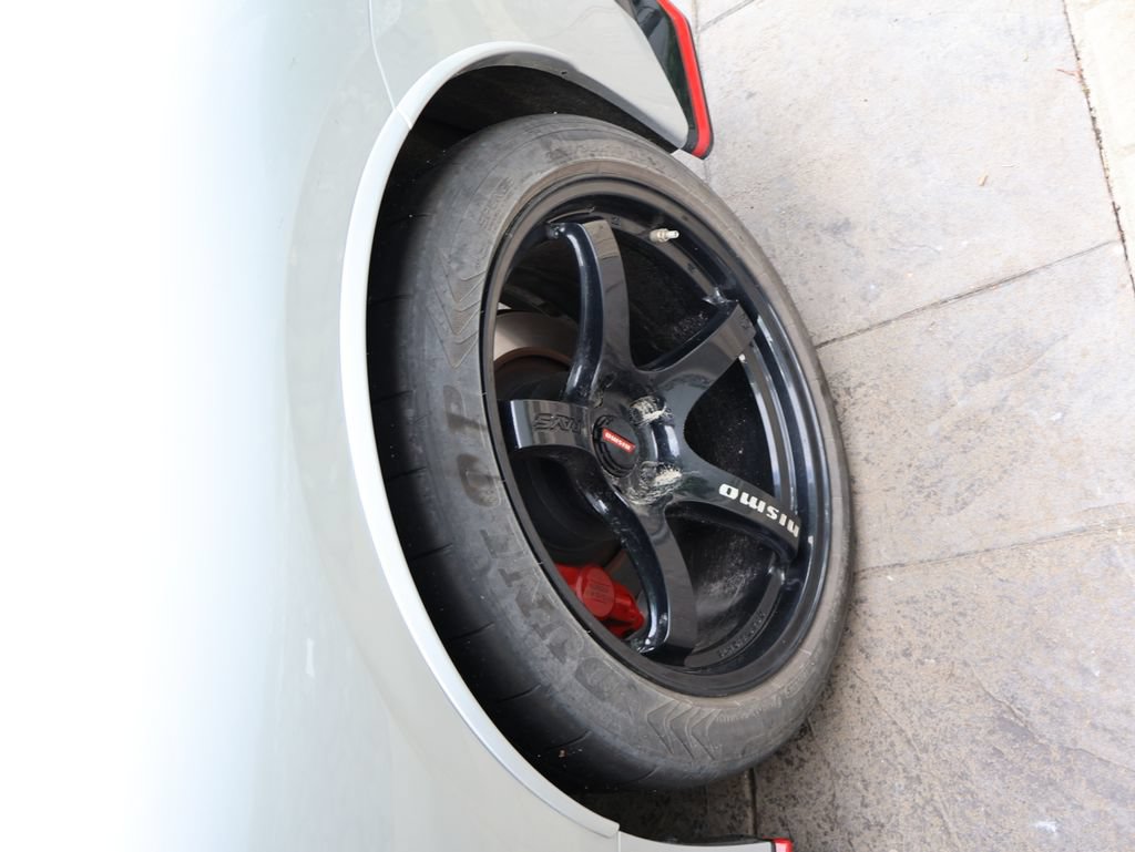 Used 2025 Nissan Z NISMO w/ Floor Mat Package RWD image 16