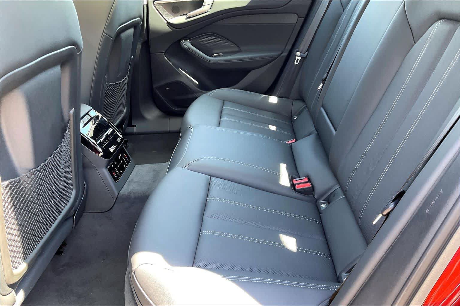 New 2026 Audi A6 Premium Plus AWD/4WD image 17