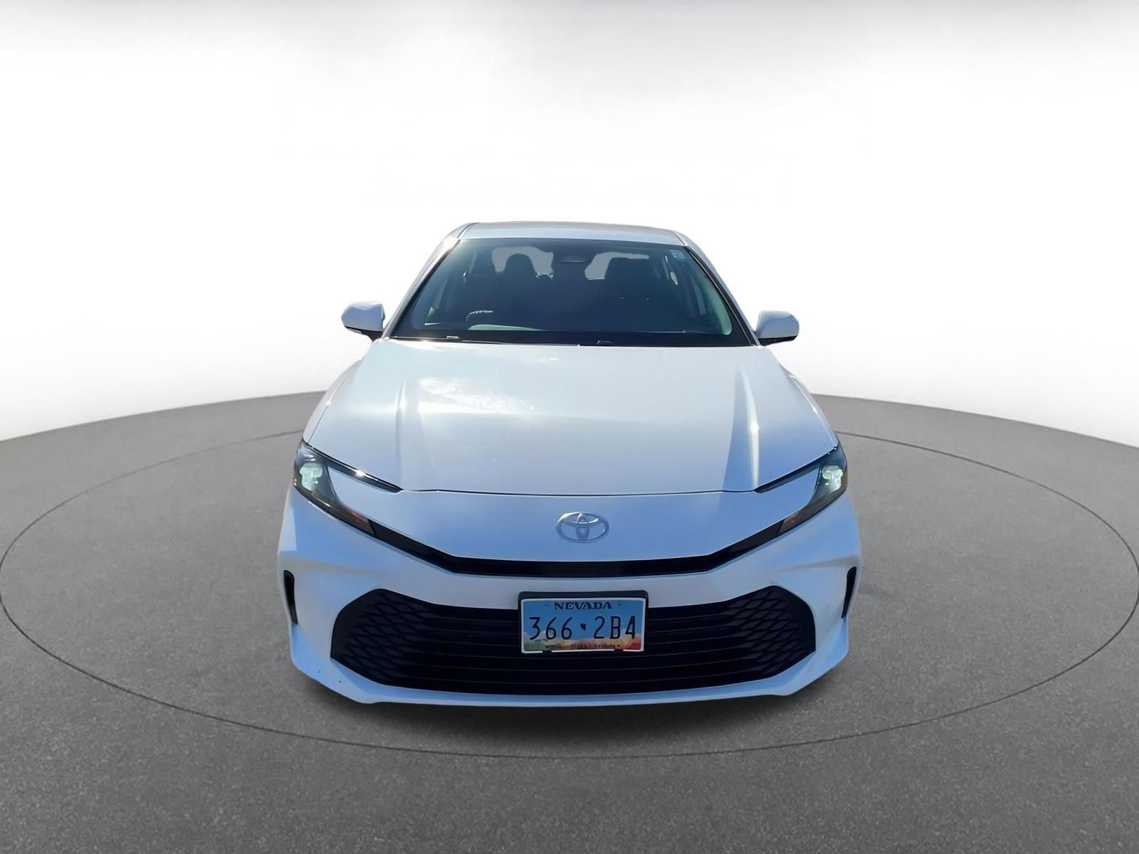 Used 2025 Toyota Camry LE image 8