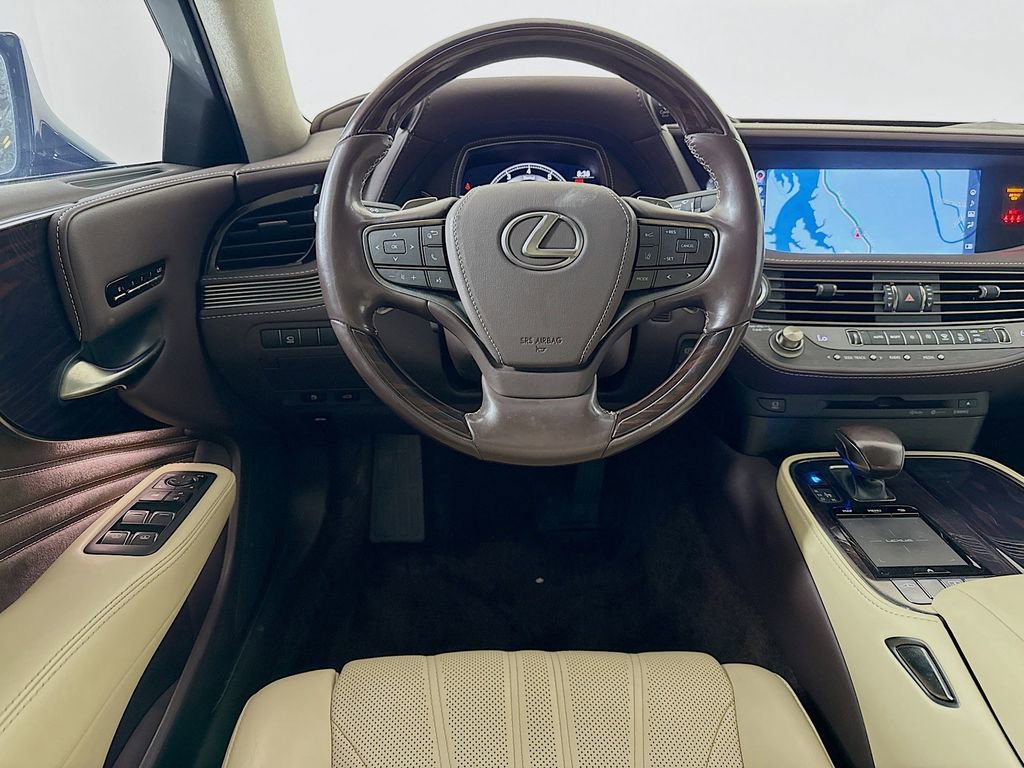 Used 2018 Lexus LS 500 AWD w/ Luxury Package image 24